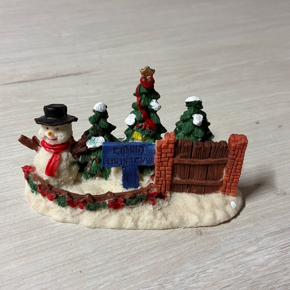 Rite Aid Christmas Village Decor Snowman Trees Rustic Holiday Home Accent